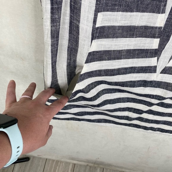 Soft Surroundings Gray Tunic Cold Shoulder Linen Blend Striped Top Size Medium - Picture 2 of 7